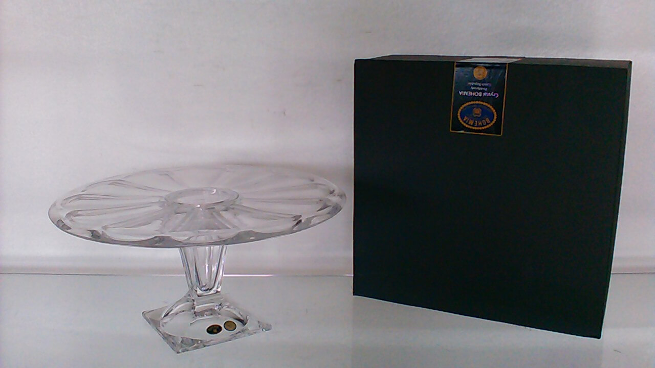 PLAT A GATEAU EN CRISTAL