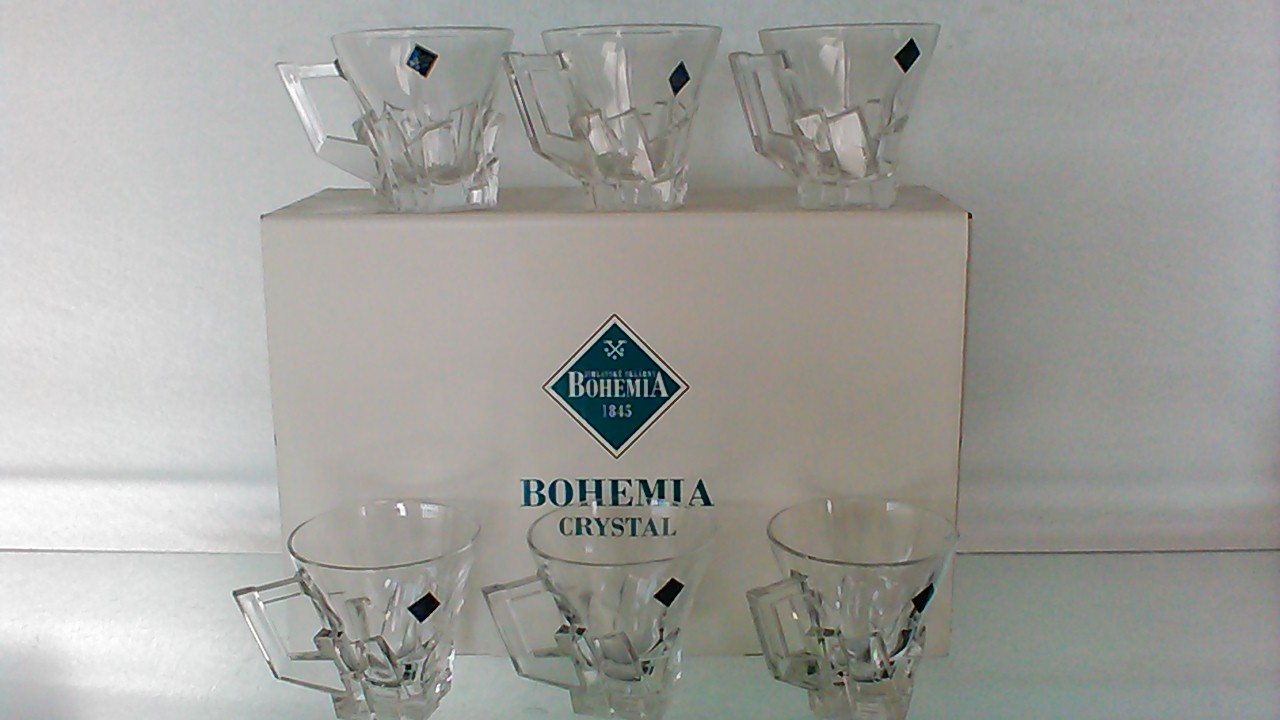 6 TASSES CRACK EN CRISTALLIN DE BOHEME
