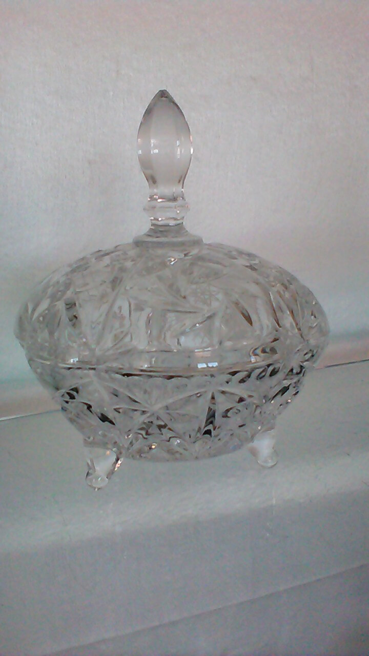 BONBONNIERE IRENA EN CRISTAL